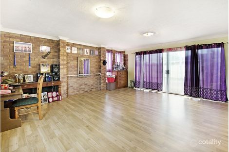 Property photo of 28 Alec Avenue Mermaid Waters QLD 4218