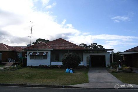 8 Mary Ann St, Towradgi, NSW 2518