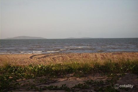Property photo of 4 The Esplanade Toolakea QLD 4818