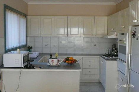 Property photo of 90 Romano Avenue Mill Park VIC 3082