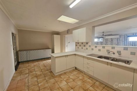 Property photo of 25 Lindy Way Camillo WA 6111