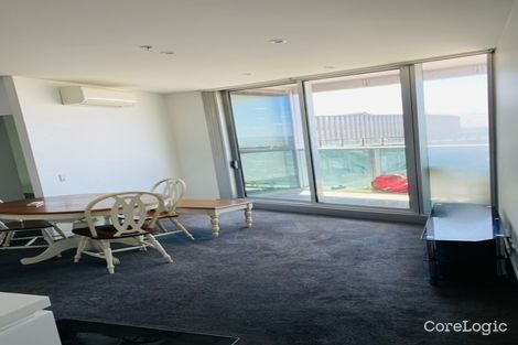 Property photo of 2810/231-245 Harbour Esplanade Docklands VIC 3008