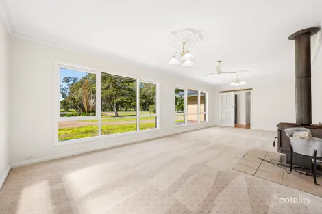Property photo of 32 Riddoch Highway Tarpeena SA 5277