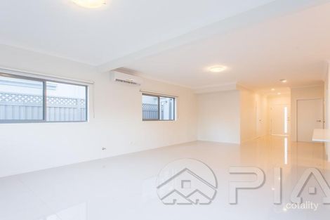 Property photo of 43 Bowaga Circuit Villawood NSW 2163