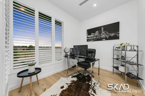 Property photo of 35 Andaman Drive Craigieburn VIC 3064