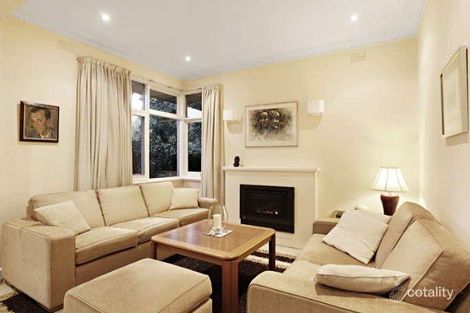 Property photo of 19 Joy Street Mount Waverley VIC 3149