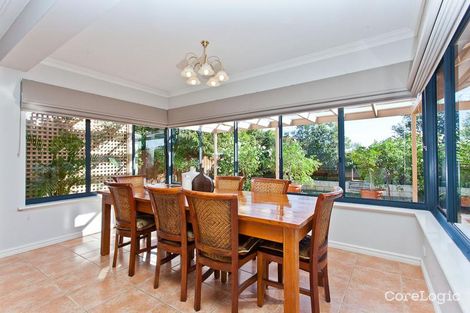 Property photo of 10 Kenneally Circuit Salter Point WA 6152