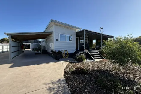 Property photo of 2 Albatross Grove Scamander TAS 7215