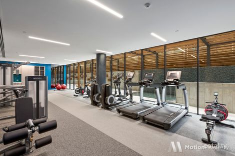 Property photo of 1011/77 Queens Road Melbourne VIC 3004