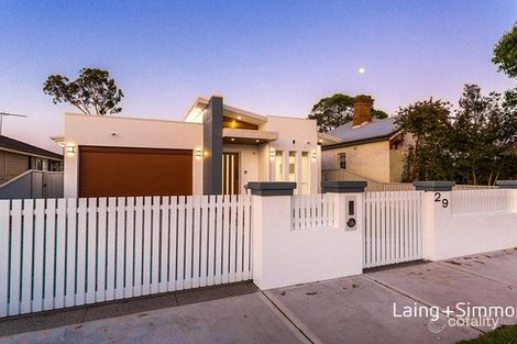 29 Woodstock St, Guildford, NSW 2161