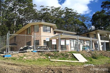 Property photo of 8 Thistle Glen Close Green Point NSW 2251