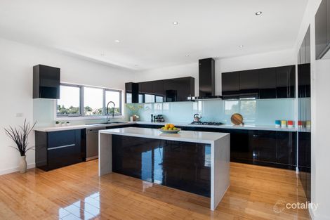 Property photo of 16 Rice Flower Road Sunshine North VIC 3020