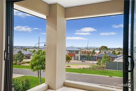Property photo of 22 Thwaites Road Tarneit VIC 3029