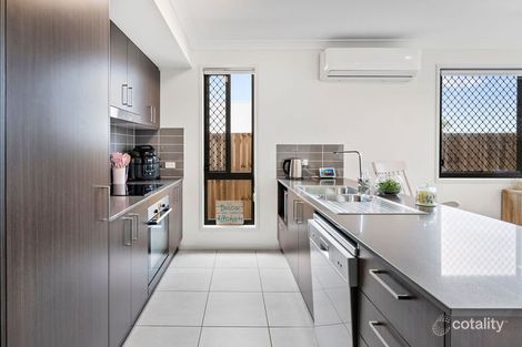 Property photo of 34 Jonas Circuit Holmview QLD 4207