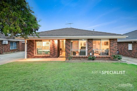 2/15-19 Oneills Rd, Melton, VIC 3337