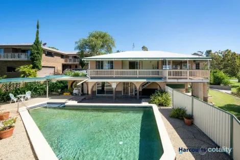 6 Fairlie Cres, Moffat Beach, QLD 4551