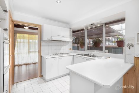 Property photo of 18 Xavier Court Sunbury VIC 3429