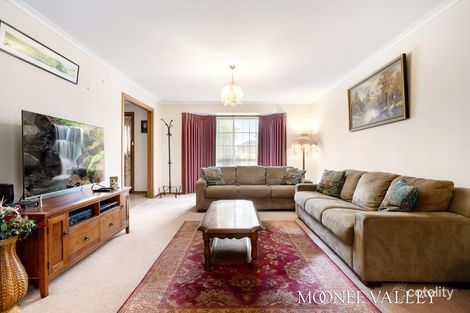 Property photo of 11 Brighton Court Avondale Heights VIC 3034