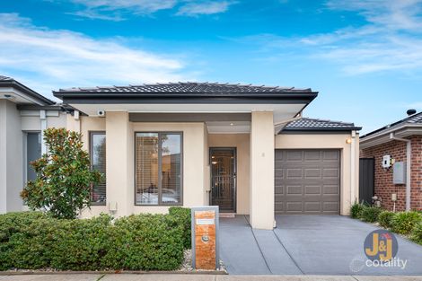 Property photo of 5 Emblem Way Craigieburn VIC 3064