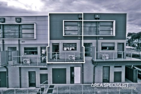 Property photo of 105/4 Pacific Promenade Pakenham VIC 3810