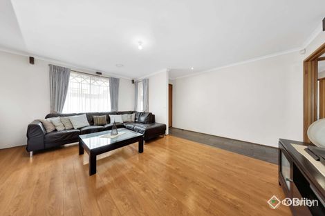 Property photo of 24 Bowman Drive Mill Park VIC 3082