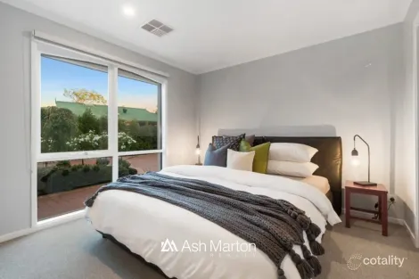 Property photo of 57 Mountain View Road Mount Eliza VIC 3930