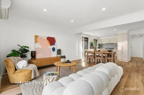 Property photo of 2/49 Oakleigh Road Carnegie VIC 3163