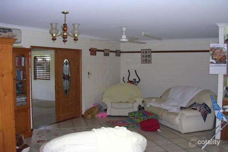 Property photo of 17 Pennine Close Smithfield QLD 4878
