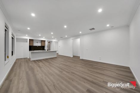 Property photo of 2 Colosseum Drive Strathtulloh VIC 3338