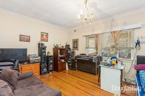 Property photo of 64 Warwick Road Sunshine North VIC 3020