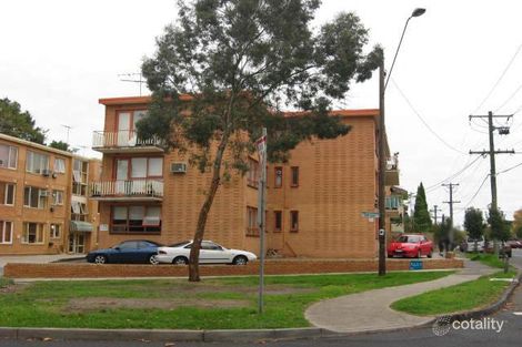 2/53 Tennyson St, Elwood, VIC 3184