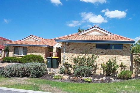 32 Southpointe Cres, Ballajura, WA 6066