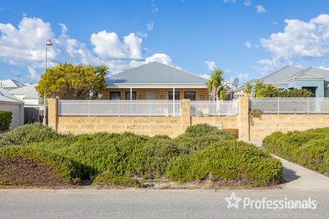 Property photo of 52 Lindsay Beach Boulevard Yanchep WA 6035