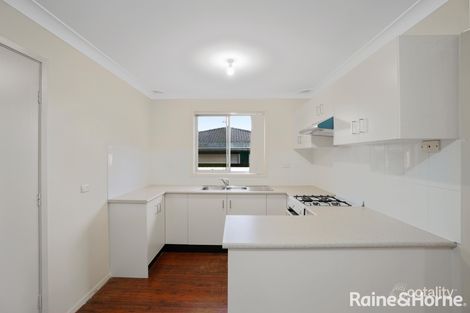 Property photo of 16 Denzil Avenue St Clair NSW 2759