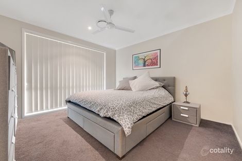 4 Baynton Pl, St Helens Park, NSW 2560