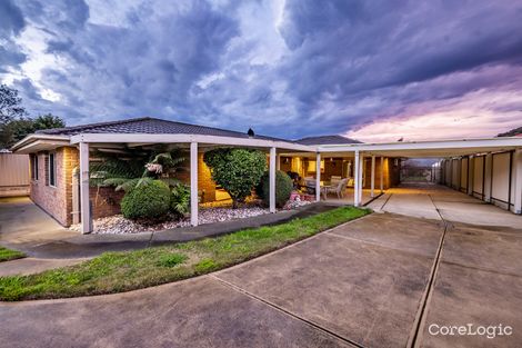 Property photo of 10 Lindenow Court Cranbourne North VIC 3977