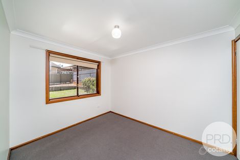 Property photo of 1/17 Nordlingen Drive Tolland NSW 2650