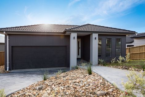 32 Eastbourne Cres, Officer, VIC 3809