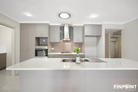 10 Sonoran St, Rural View, QLD 4740