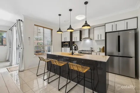 Property photo of 22 Giancarlo Crescent Doolandella QLD 4077