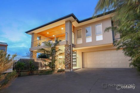 2/34 Bath St, Mornington, VIC 3931