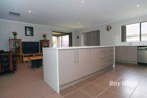 Property photo of 19 Hector Drive Cranbourne VIC 3977