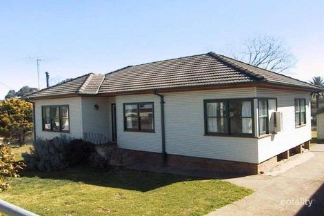 12 Dunlop Pl, Picton, NSW 2571