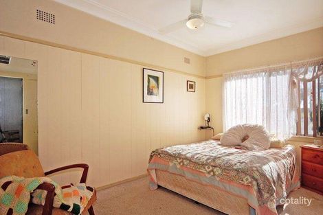 Property photo of 20 Timbs Road Oak Flats NSW 2529