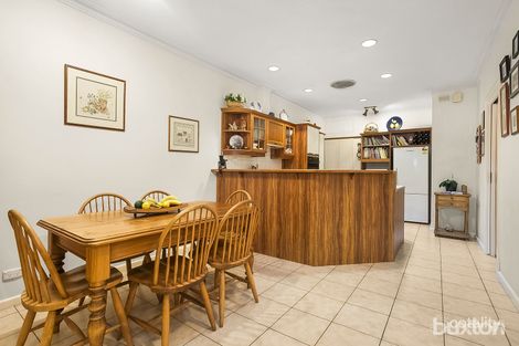 Property photo of 27 Vears Road Ashburton VIC 3147