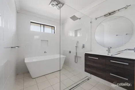 Property photo of 211 Markham Street Armidale NSW 2350