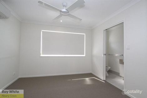 Property photo of 8 Cascade Lane Fitzgibbon QLD 4018