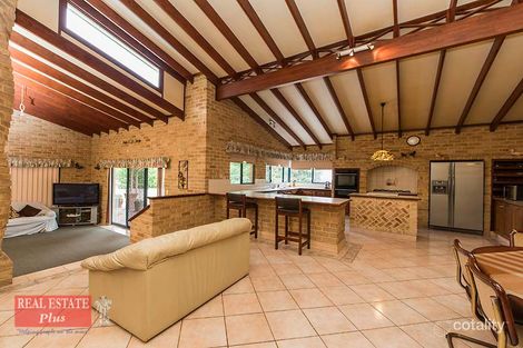 3 Hesketh Rd, Greenmount, WA 6056