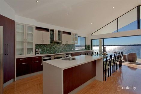 Property photo of 2 Scott Road Mannering Park NSW 2259