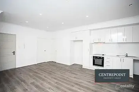 5/12 John St, Midland, WA 6056